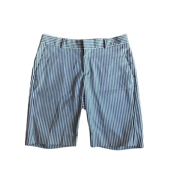 Banana Republic Pants - NWOT Banana Republic Searsucker Bermuda Shorts - Size 0